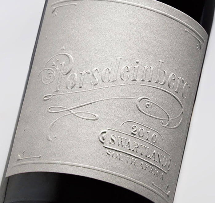 embossing on a wine label - packhelp pro