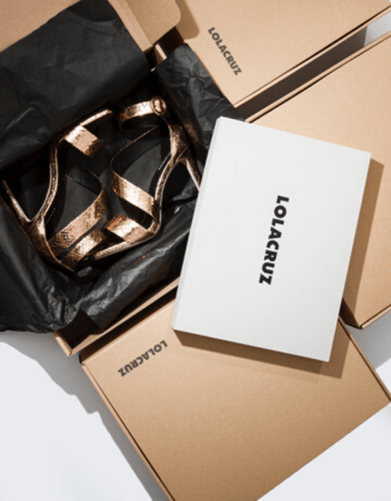 lola-cruz-custom-packaging