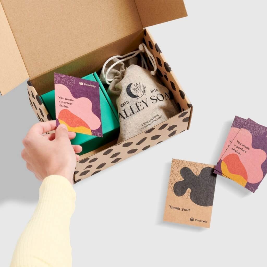 Personalisierte Dankeskarte mit nachhaltigen Verpackungen